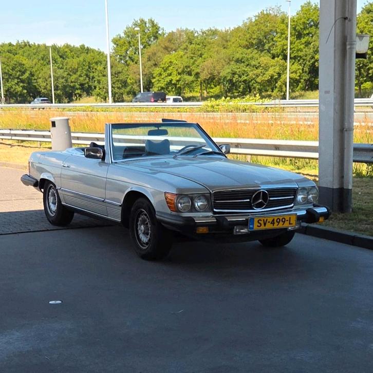 Mercedes-Benz SL 450 1978 cabrio met 140.000 km Oldtimer, Auto's, Mercedes-Benz, Particulier, Airconditioning, Bluetooth, Centrale vergrendeling