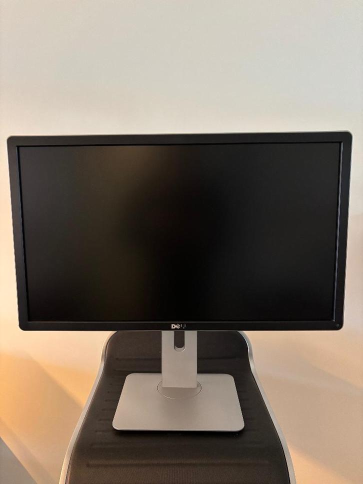 Dell P2414Hb 24-inch LCD monitor, Computers en Software, Monitoren, Zo goed als nieuw, 60 Hz of minder, VGA, In hoogte verstelbaar