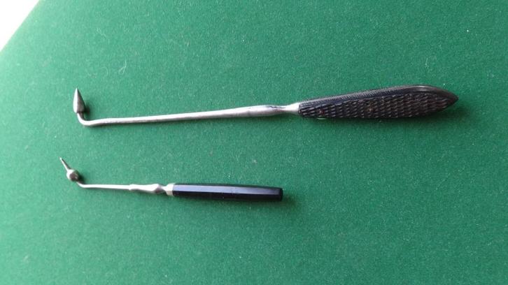 Twee antieke medisch instrumenten - 19e  eeuw, Antiek en Kunst, Antiek | Gereedschap en Instrumenten, Ophalen of Verzenden