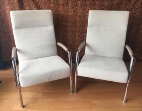 2 Leolux Helical Fauteuils in Creme kleurige stof., Huis en Inrichting, Fauteuils, Zo goed als nieuw, Metaal, Stof, 50 tot 75 cm