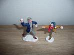 Lemax nr 31... 2 jongen  met sneeuw ballen gooien  nr 31, Ophalen of Verzenden, Zo goed als nieuw