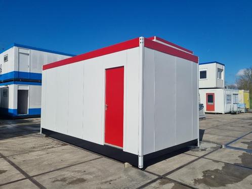 Sanitair unit 6x3 2 wc’s 3 urinoirs wastoggen Trespa wanden, Zakelijke goederen, Machines en Bouw | Keten en Containers, Ophalen
