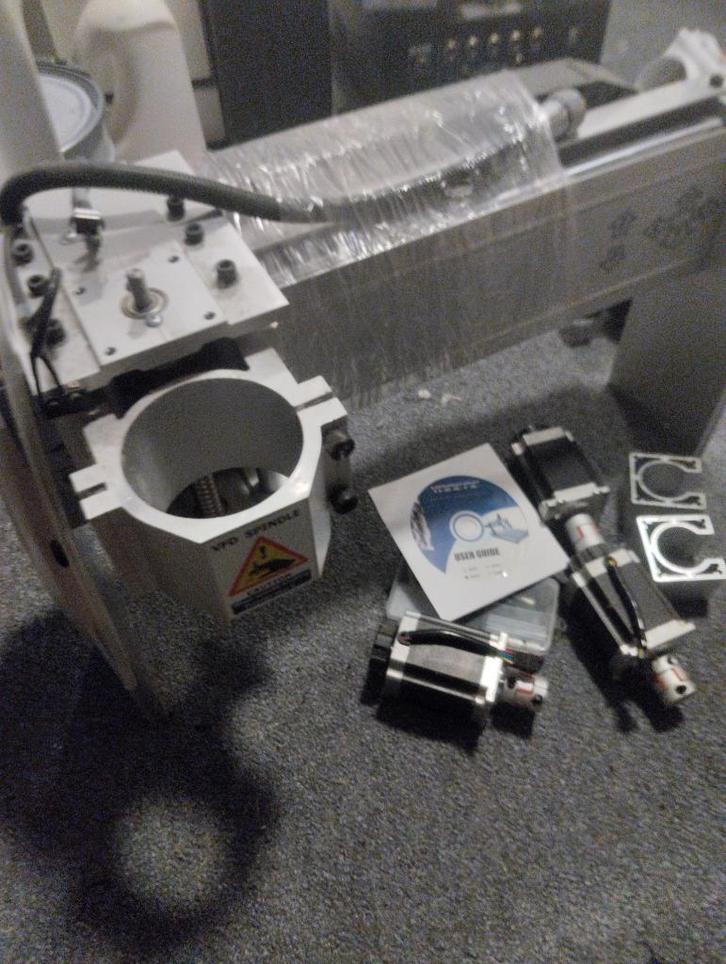 Te koop; Nieuwe 4 assen 6040 CNC machine., Doe-het-zelf en Verbouw, Gereedschap | Freesmachines, Nieuw, Elektrisch, Overige soorten