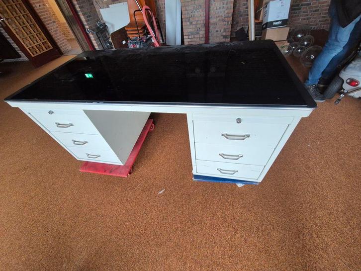 Retro Stalen Bureau met Ladenblokken, Huis en Inrichting, Bureaus, Gebruikt, Bureau, Ophalen