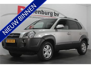 Hyundai Tucson 2.0i Style Premium - Airco / Cruise / Stoelve beschikbaar voor biedingen