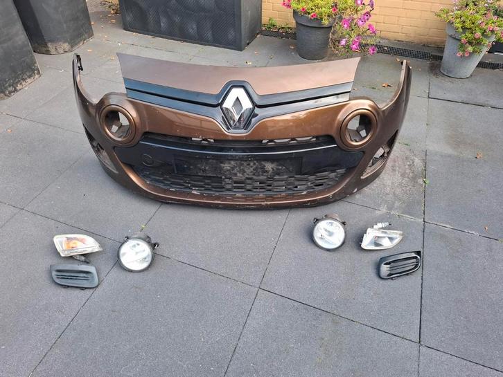 Voorbumper Renault 2 bj 2012-2014, Auto-onderdelen, Carrosserie en Plaatwerk, Bumper, Renault, Voor, Gebruikt, Ophalen