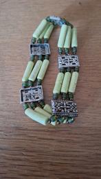 Groen kralen armbandje, Kunststof of Plastic, Ophalen of Verzenden, Zo goed als nieuw, Met bedels of kralen