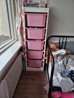 Opbergkast met roze bakken., Ophalen, Zo goed als nieuw