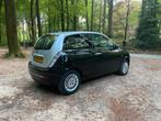 Lancia Ypsilon 1.2 2008 Zwart/zilver, nwe apk, airco, mooi, Voorwielaandrijving, Stof, Elektrische ramen, Zwart