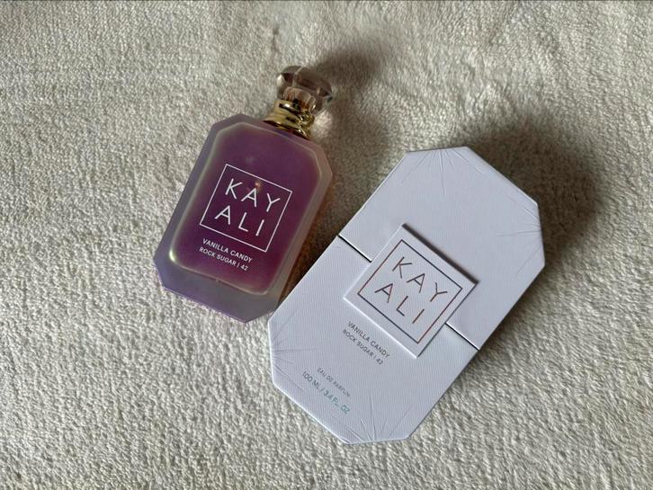 Kayali Vanilla Candy Rock Sugar 42, Sieraden, Tassen en Uiterlijk, Uiterlijk | Parfum, Zo goed als nieuw, Ophalen of Verzenden
