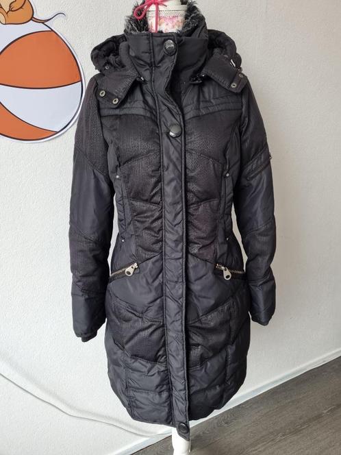 Mooie Zwarte Warme Dames Winter Parka Jas van Spoom Mt 38, Kleding | Dames, Jassen | Winter, Gedragen, Maat 38/40 (M), Zwart, Verzenden