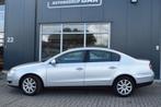 Volkswagen Passat 2.0 FSI Comfortline | Clima | Cruise | NAP, Voorwielaandrijving, Gebruikt, Zwart, 4 cilinders