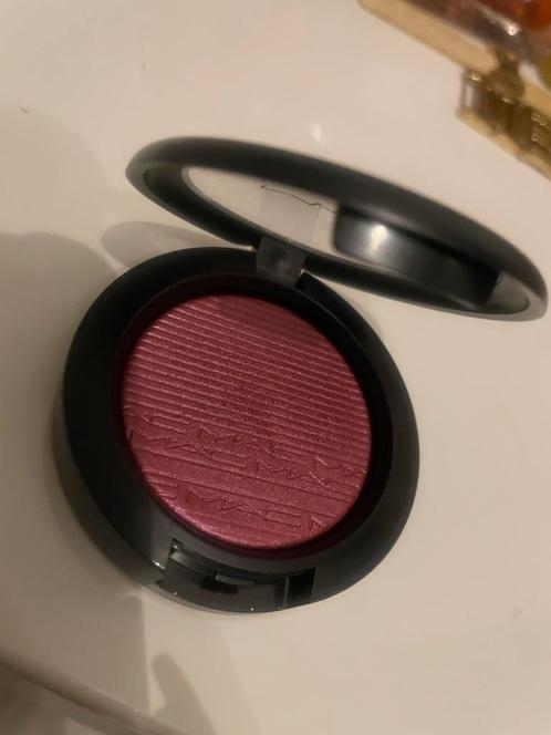 NEW Mac Extra Dimension Blush Wrapped Candy, Sieraden, Tassen en Uiterlijk, Uiterlijk | Cosmetica en Make-up, Nieuw, Wangen, Roze