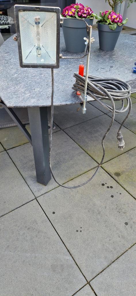 Bouwlamp 500W met Lijmtang, Doe-het-zelf en Verbouw, Bouwverlichting, Gebruikt, Lamp met armatuur, 500 watt of meer, Ophalen of Verzenden