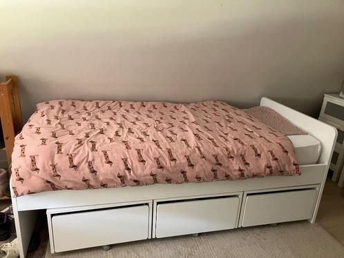 släkt bed ikea, Huis en Inrichting, Slaapkamer | Bedden, Gebruikt, Eenpersoons, 90 cm, 200 cm, Hout, Wit, Ophalen