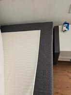 Bed, Ophalen, Strak, Zo goed als nieuw, Twijfelaar