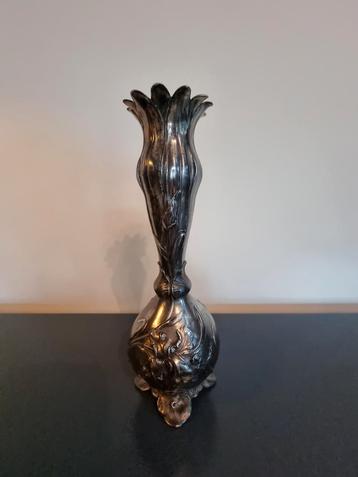 WMF Jugendstil Vaasje beschikbaar voor biedingen