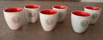 Douwe Egberts Koffiekopjes beschikbaar voor biedingen