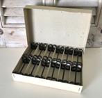 Franse nostalgische zwart metalen messenlegger 12 stuks, Ophalen of Verzenden, Zo goed als nieuw