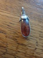 Grote zilveren hangertje met barnsteen, Sieraden, Tassen en Uiterlijk, Antieke sieraden, Verzenden, Zilver, Hanger