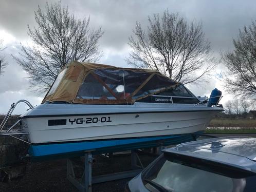 Draco 2300 SC, Watersport en Boten, Speedboten, Gebruikt, 6 meter of meer, Benzine, 200 pk of meer, Polyester, Binnenboordmotor