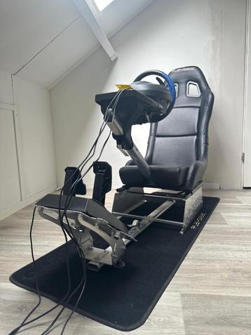 Te koop playseat beschikbaar voor biedingen