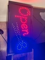 LED Openingsbord - Rood & Blauw, Huis en Inrichting, Lampen | Hanglampen, Gebruikt, 50 tot 75 cm, Kapper, Ophalen of Verzenden