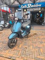 HEBBES..  Vespa Sprint 45km. Nieuwstaat, Gildenplein12, Overige modellen, Maximaal 45 km/u, Info@rutte2wielers.nl