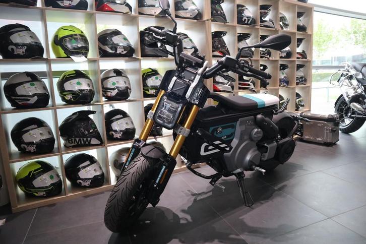 BMW CE 02, Motoren, Motoren | BMW, Bedrijf, Scooter, 11 kW of minder, ABS, Handvatverwarming, LED Verlichting