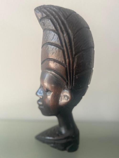 Houtsnijwerk afrikaans hoofd 18 cm hoog, Verzamelen, Beelden en Beeldjes, Gebruikt, Mens, Ophalen of Verzenden