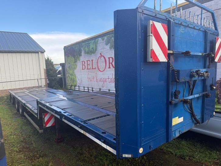 BUGG 3 ASSIGE SEMI DIEPLADER. APK AUGUSTUS 2026., Auto's, Vrachtwagens, Bedrijf, Aanhangers en Opleggers, Ophalen