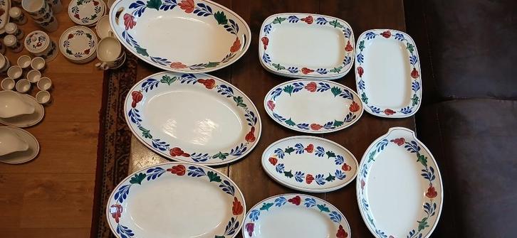 Boerenbont Boch serveerschalen, Antiek en Kunst, Antiek | Servies los, Ophalen of Verzenden