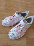 Nike kinderschoenen maat 31, Meisje, Sportschoenen, Ophalen of Verzenden, Zo goed als nieuw
