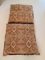 Twee kussens 70 x 70, Huis en Inrichting, Woonaccessoires | Kussens, Ophalen, Zo goed als nieuw, Vierkant