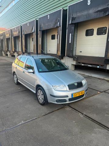 Skoda Fabia 1.4 Combi 55KW 2006 Grijs beschikbaar voor biedingen