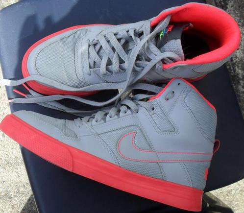 Super toffe NIKE sneakers maat 42,5 grijs neon koraal/roze, Kleding | Dames, Schoenen, Gedragen, Sneakers of Gympen, Roze, Verzenden