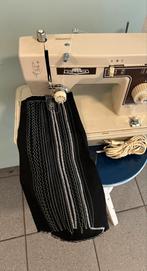 Naaiimachine, Hobby en Vrije tijd, Naaimachines en Toebehoren, Ophalen of Verzenden, Zo goed als nieuw