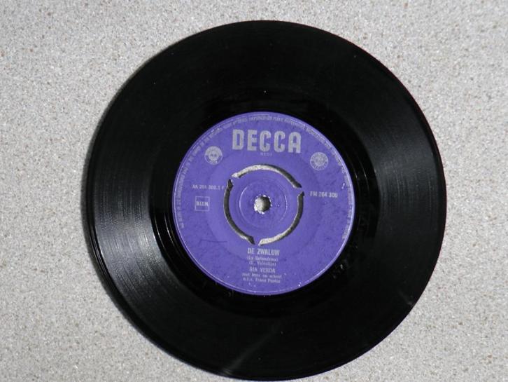 Ria Verda - De zwaluw VINYL SINGLE, Cd's en Dvd's, Vinyl Singles, Gebruikt, Single, Nederlandstalig, 7 inch, Ophalen of Verzenden
