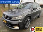 Volkswagen Tiguan 150 PK I DSG I R Line I Leder I Pano I, Auto's, 4 cilinders, 150 pk, Adaptive Cruise Control, SUV of Terreinwagen