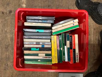 Partij van 35 banden bandrecorderbanden beschikbaar voor biedingen