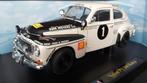 Volvo PV544 East African Safari Rally 1:18 Revell Pol, Hobby en Vrije tijd, Modelauto's | 1:18, Verzenden, Nieuw
