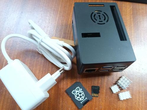 Raspberry Pi5+ case + voeding + ssd + fannetje +, Computers en Software, Moederborden, Nieuw, Overige typen, DDR4, Verzenden