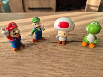 Vintage Super Mario figuurtjes uit 1994 beschikbaar voor biedingen
