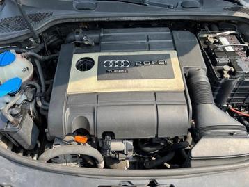 Motor van een Audi A3 beschikbaar voor biedingen