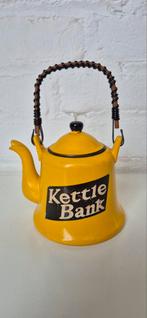 Kettle Bank vintage spaarpot, Ophalen of Verzenden, Zo goed als nieuw, Steen, Aardewerk of Keramiek, Object of Gebouw