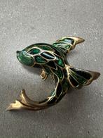 VINTAGE CRAFT DESIGNER KOI VIS BROCHE MET GROEN EMAILLE, Sieraden, Tassen en Uiterlijk, Broches, 4 tot 7 cm, Koper, Ophalen of Verzenden