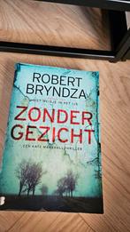 Robert Bryndza - Zonder gezicht, Boeken, Thrillers, Robert Bryndza, Ophalen of Verzenden, Zo goed als nieuw, Nederland
