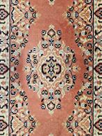 Vintage oosters wol vloerkleed loper Pink medall 61x223cm, Persian Perzisch vintage oosters hype, Crème, 200 cm of meer, Zo goed als nieuw