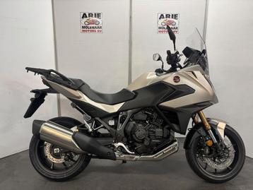 Honda NT 1100 DCT ABS (bj 2025) beschikbaar voor biedingen