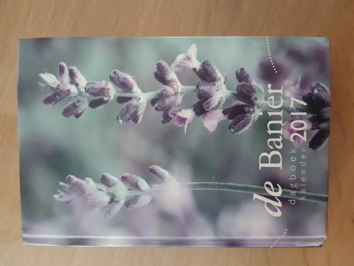 Diverse predikanten - De Banier dagboekkalender 2017, Boeken, Godsdienst en Theologie, Zo goed als nieuw, Ophalen of Verzenden
